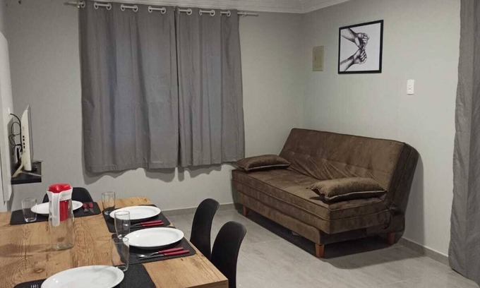 Barra Casa | Leandro's Residence. Casa para relajarse con la familia en Balneário Camboriú!
