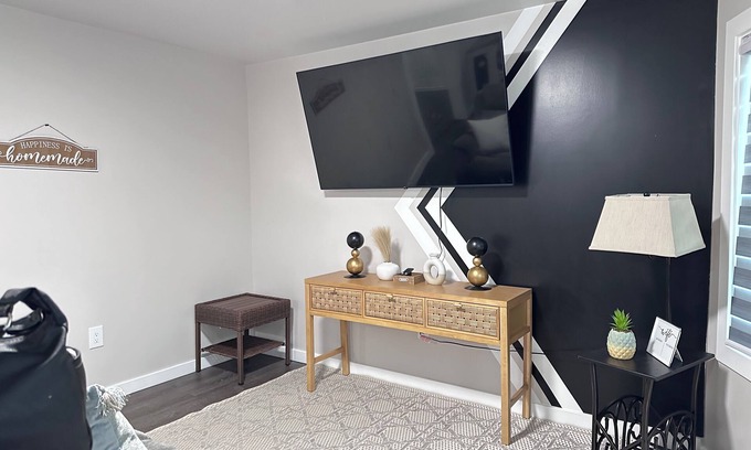 Wilkes-Barre Apartamento | Leave Worries Behind