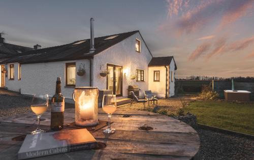 Meathop Casa | Leavens Farmstead a Rural Lake District Retreat with Hot Tub