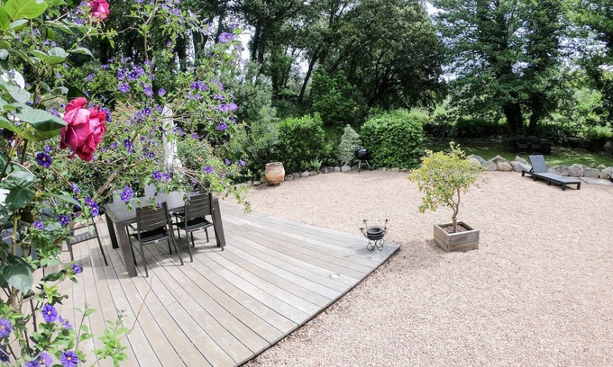 Lecci Apartamento | Lecci: planta baja con jardín