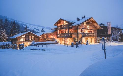 Lech am Arlberg Chalet De Esquí | Lech Lodge - LEGENDARY