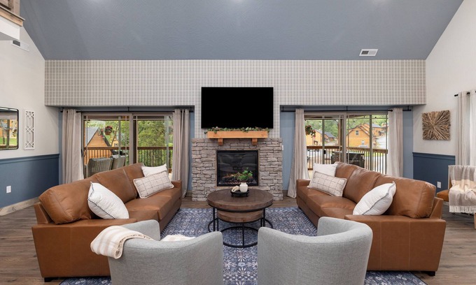 Hollister Cabina | Ledgerock Cabin – Elegant 3BR Retreat in Tall Timbers Resort