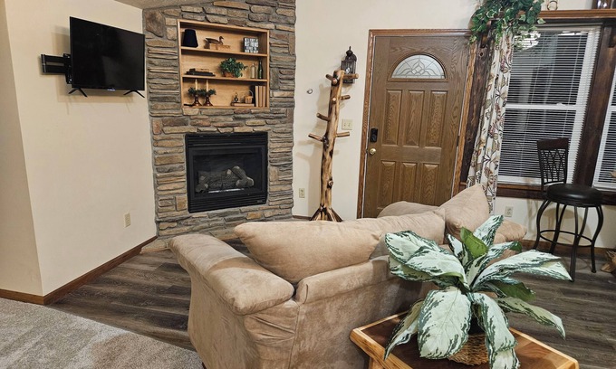 Bristolville Apartamento | Ledgestone Farms-Charming Country Studio