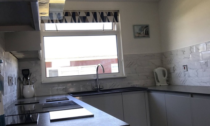 Dartmouth Chalet De Esquí | LEE "S CHALET, NORTON PARK, Dartmouth, 2 habitaciones,