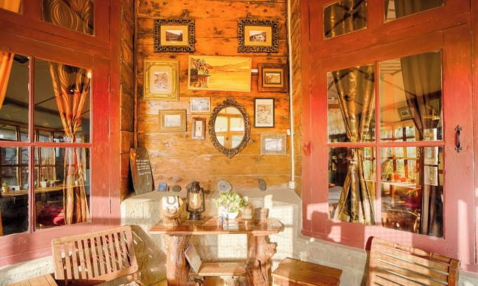 McLeod Ganj Cabaña | Leela Heritage Villa