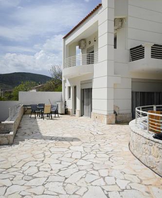 Lefkakia Villa | Lefkakia Unique Holiday Villa