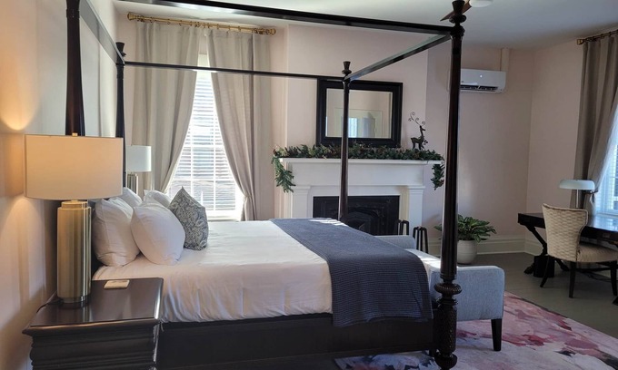 Chillicothe Cama Y Desayuno | Legacy Room at The Willis-James
