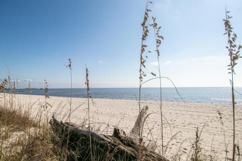 Gulfport Villa | Legacy Villa 806