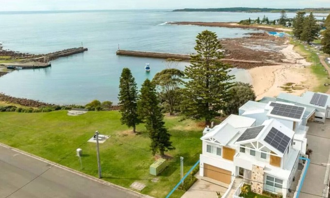 Shellharbour Casa | LegaSea Lodge - Beachfront