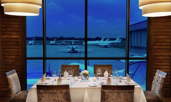 Lagos Hotel | Legend Hotel Lagos Airport, Curio Collection by Hilton