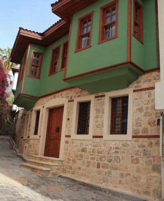 Kaleici Villa | Leila old house