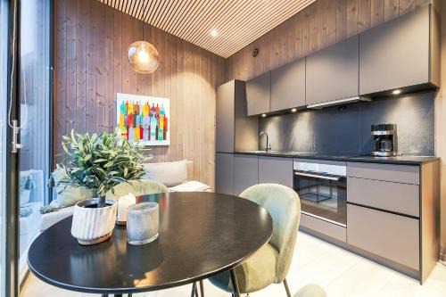 Henningsvaer Apartamento | Leilighet i Banhammaren med balkong