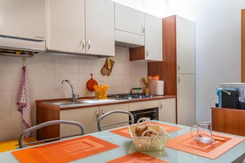 Buttrio Apartamento | LEISURE & BUSINESS (Tempo libero & Business)