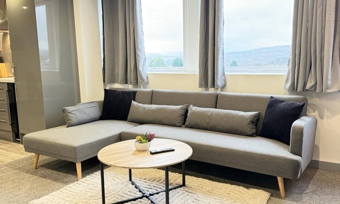 Yeadon Apartamento | Leisure l Contractors l Sleeps 4