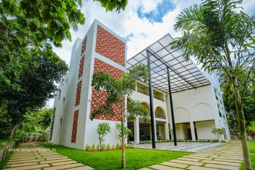 Kottakuppam Hotel | Leisure Resort
