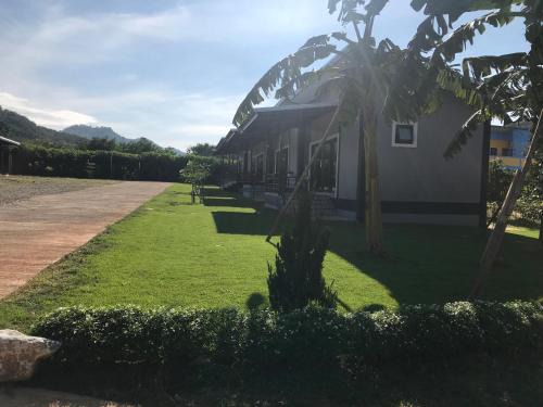 Nong Nam Daeng Casa | Lek Village Khaoyai