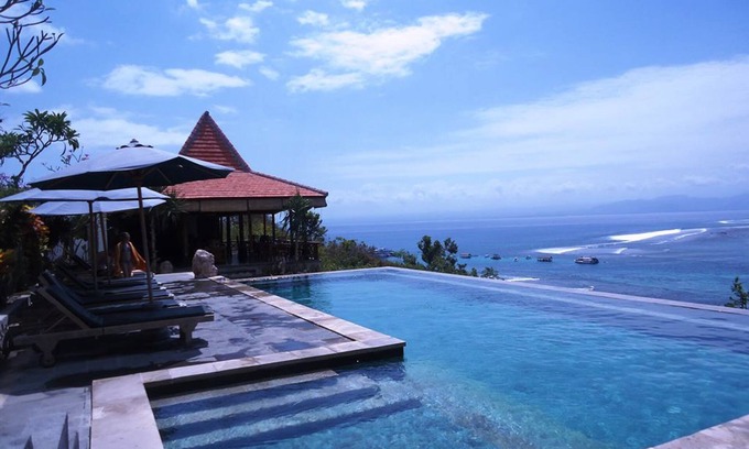 Mushroom Bay Hotel | Lembongan Cliff Villas