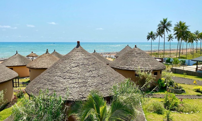 Elmina Cabina | Lemon Beach Resort