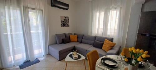 Neoi Epivates Apartamento | Lemon Drop Beach Apartment