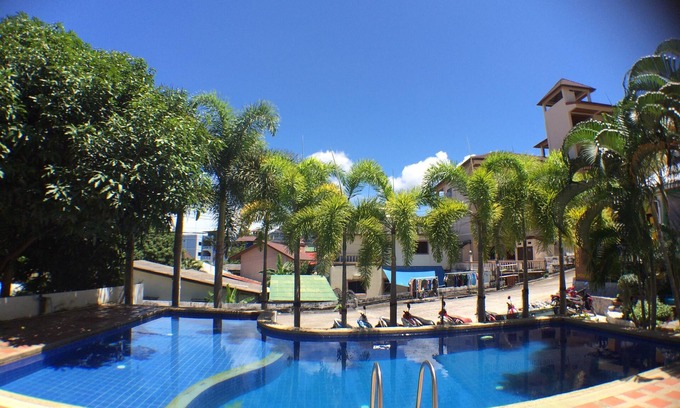 Nanai Road Hotel | Lemon House