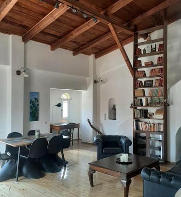 Filiatra Casa | Lemon tree