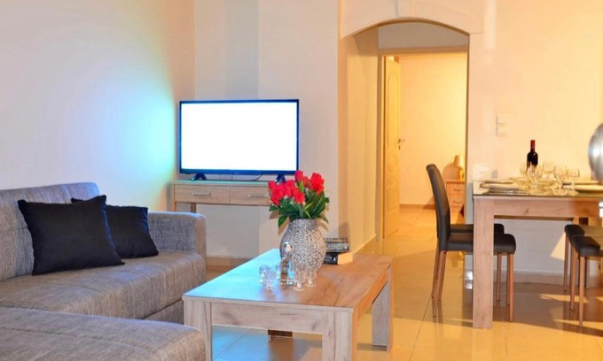 Galatas Apartamento | LEMON TREE