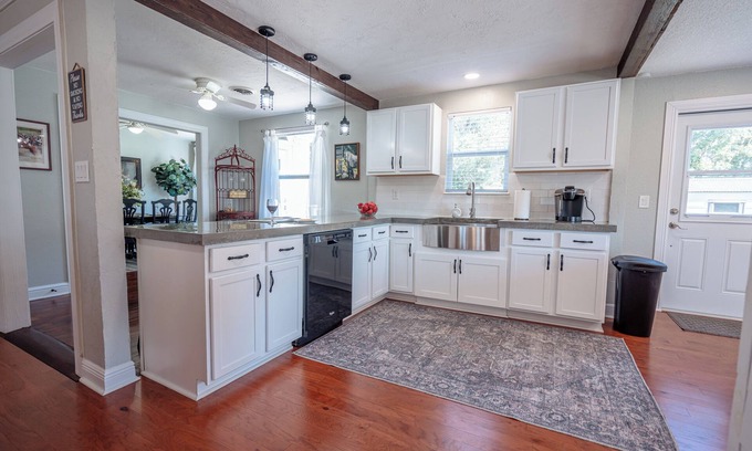 Ocala Otro | Lemonade Acres, Where Horses Stay for Free!