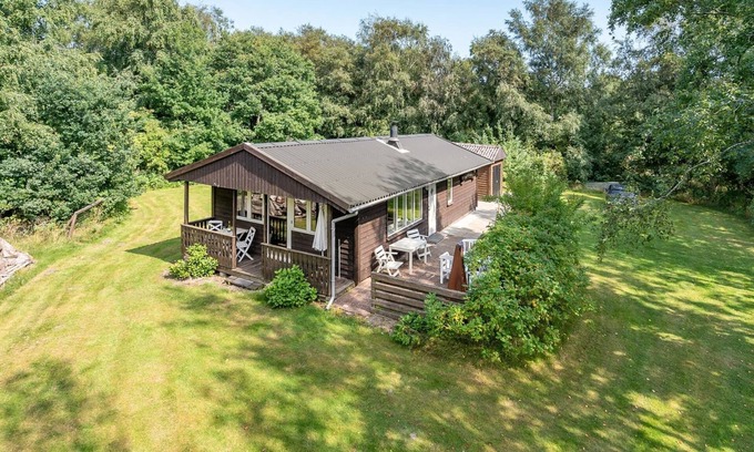 Gjøl Casa | "Lennert" - 100m to the inlet by Interhome