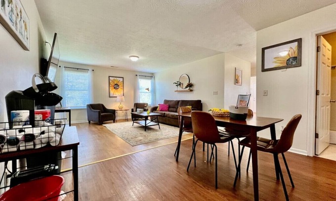 Monroe Casa | Lennie's House near the lake