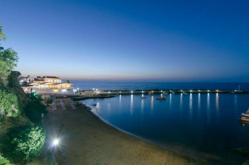 Panormos Casa | Leny's Seaside House