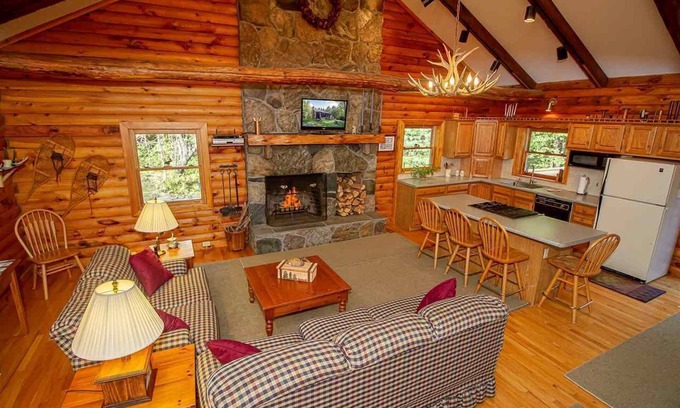 Wardsboro Cabina | Cabaña de troncos de Leonard— Mt. Nieve / Stratton Ski House