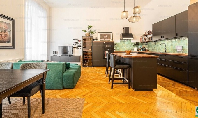 Corvin negyed Apartamento | Leonardo Da Vinci utca 46