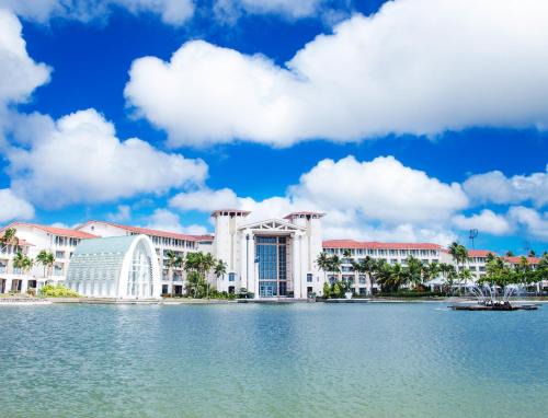 Yona Complejo | LeoPalace Resort Guam