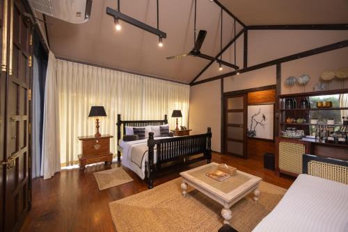 Tissamaharama Otro | Leopard Trails Yala