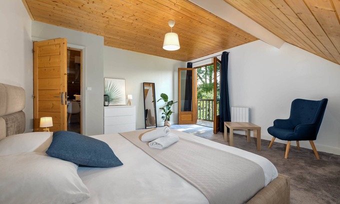 Pougny Apartamento | Les Écureuils, Charmant appartement avec balcon - Vue sur parc et ruisseau