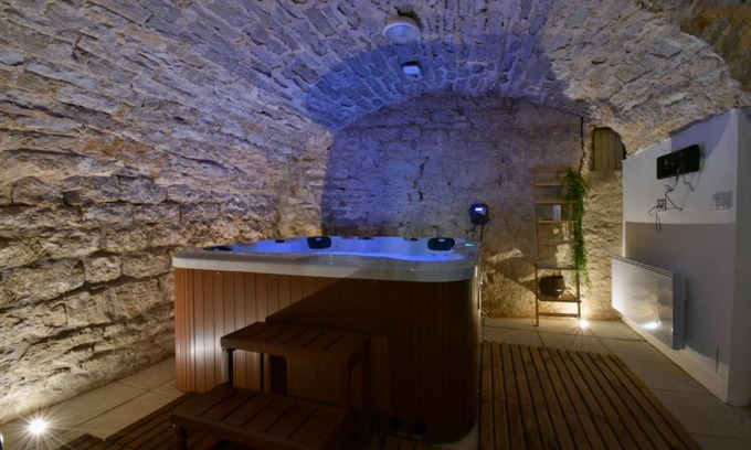 Molain Casa | Les Bouc'tins