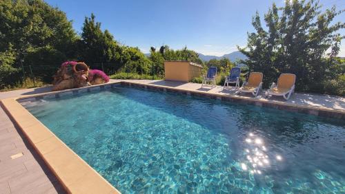 Roquedur Chalet De Esquí | Les Cabannes Cévenoles