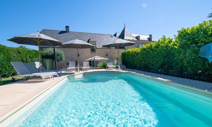 Saint-Crepin-et-Carlucet Villa | Impresionante villa de 5 *, 3 habitaciones con piscina privada. Entre las cuevas Sarlat y Lascaux