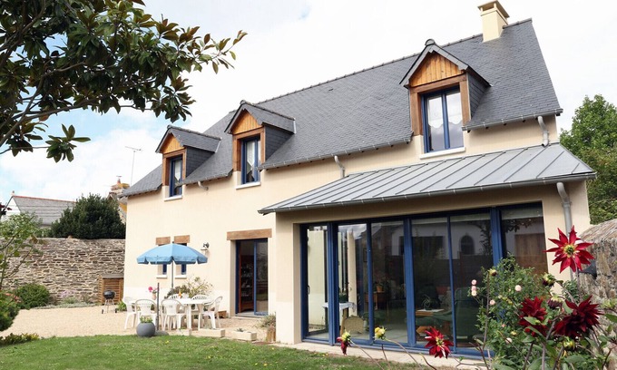 Cancale Villa | Les Chouettes