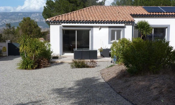 Alleins Apartamento | les cigales
