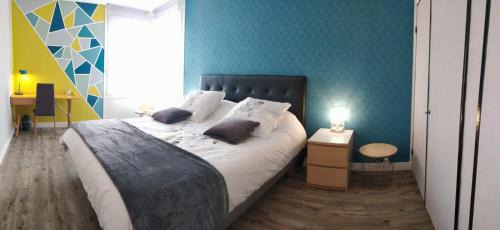 Massy Apartamento | Les Clés du Bonheur by Beds4Wanderlust, 47m2 avec Terrasse privative & Parking-RER B TGV 10min-Orly 20min