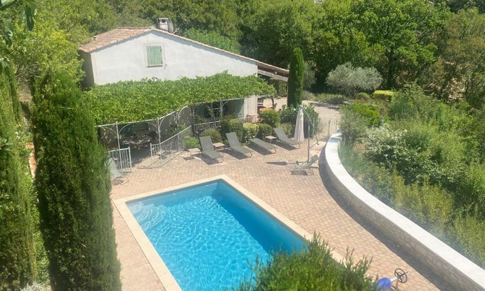 La Roque-Alric Villa | Les Dentelles