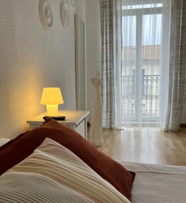 Villeneuve-les-Beziers Hotel | Les Enfants Terribles