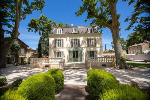 Montfavet Casa | LES FRENES EN PROVENCE-CHÂTEAU ZEN