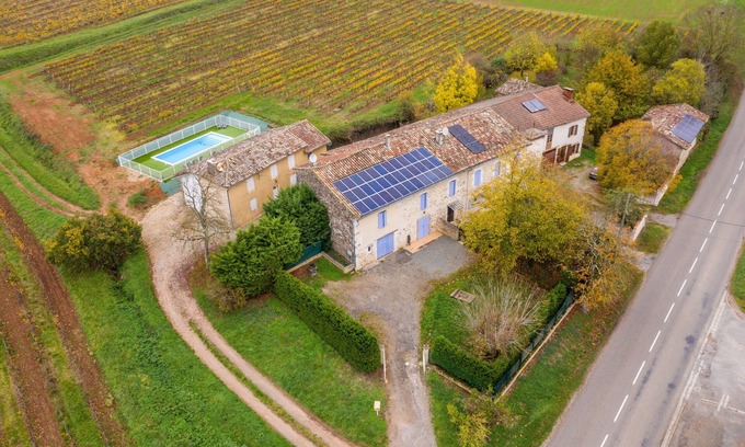 Castelnau-de-Montmiral Casa | Gîtes de Crabet