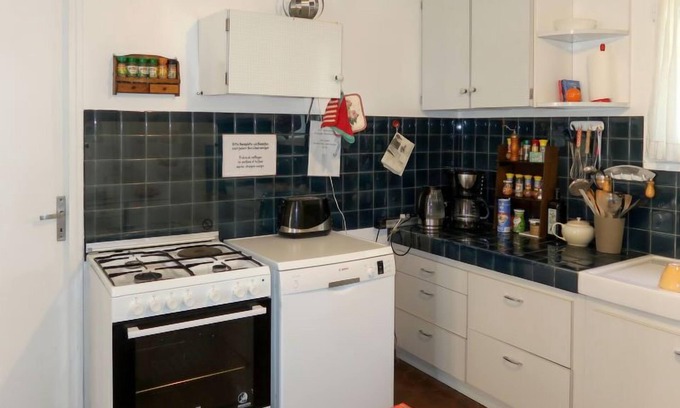 Puyvert Casa | Casa de vacaciones Les Garrigues (LRL110) en Lauris - 4 personas, 2 dormitorios