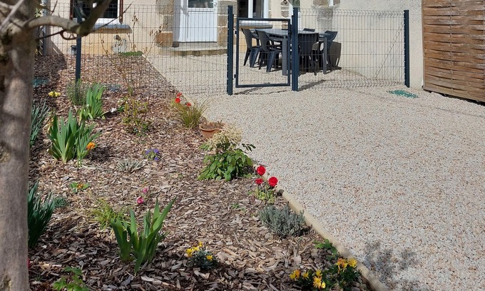 Bonnemain Casa | Les gîtes de Denise, with fireplace in the heart of romantic Brittany