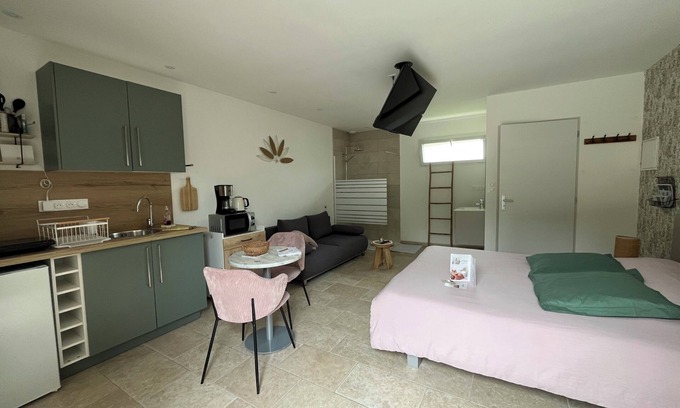 Favieres Apartamento | Les Gites de la Baie ideally located in the heart of the Bay of the Somme.