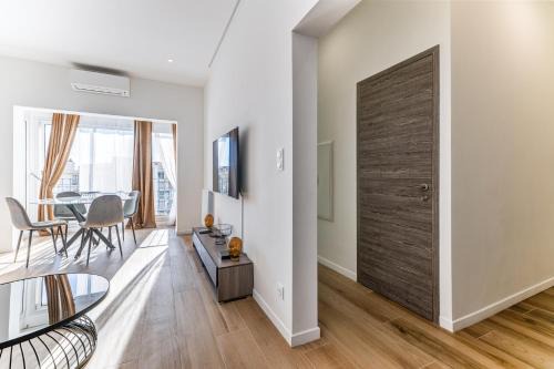 Fabron Apartamento | Les Grands Cèdres - Wifi, AC, Parking