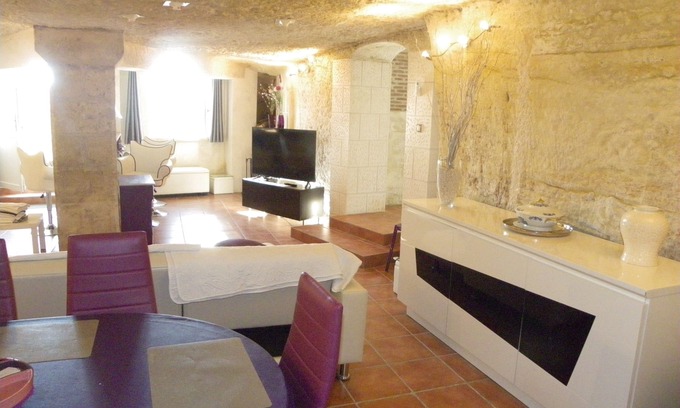 Nazelles-Negron Casa | Casa rural troglodita amboise